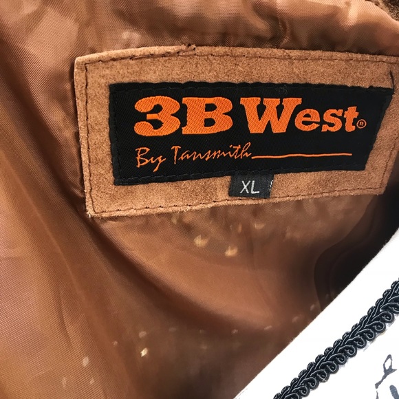 Men’s Beaded Suede Leather Jacket - Picture 4 of 8